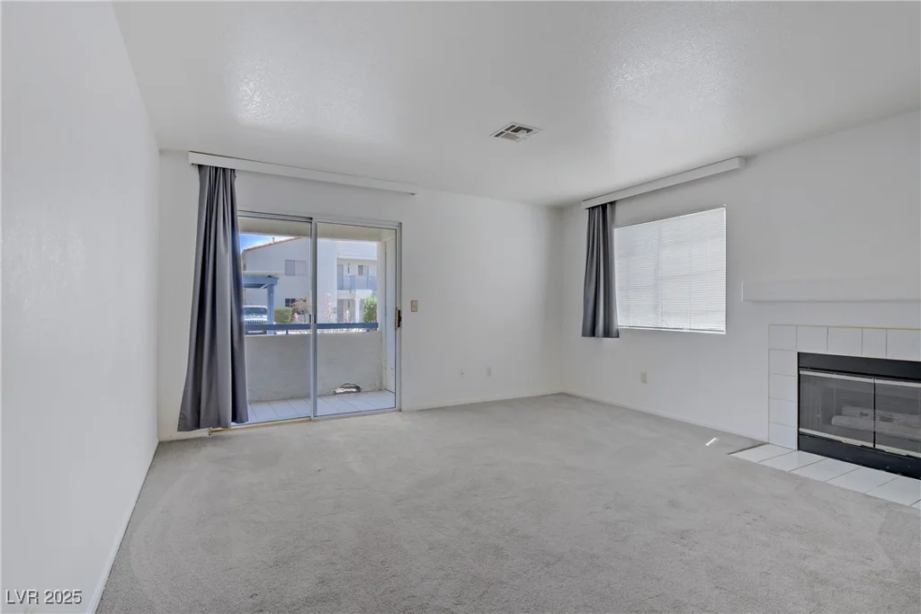2725 Nellis, Las Vegas, NV 89121
