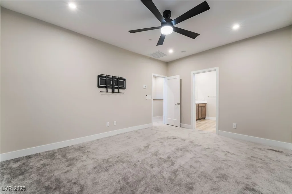 4294 Eagle Summit, Las Vegas, NV 89141