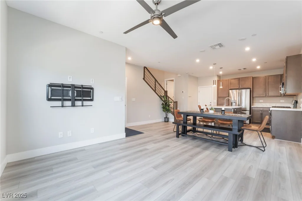 4294 Eagle Summit, Las Vegas, NV 89141