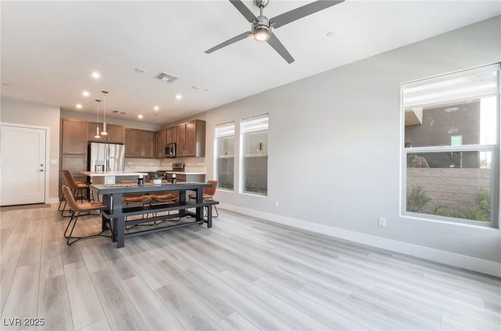 4294 Eagle Summit, Las Vegas, NV 89141