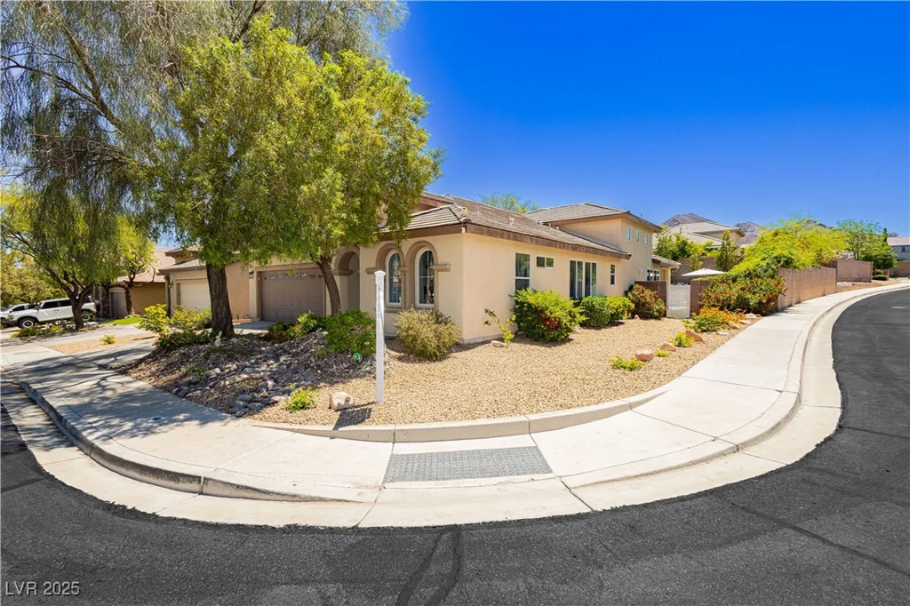 145 Austin Rose, Henderson, NV 89002
