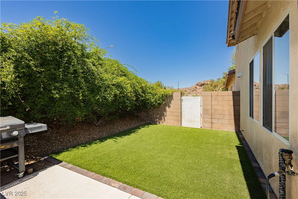 145 Austin Rose, Henderson, NV 89002