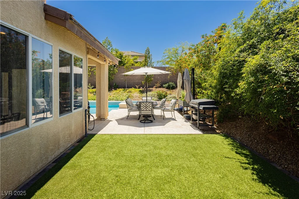 145 Austin Rose, Henderson, NV 89002