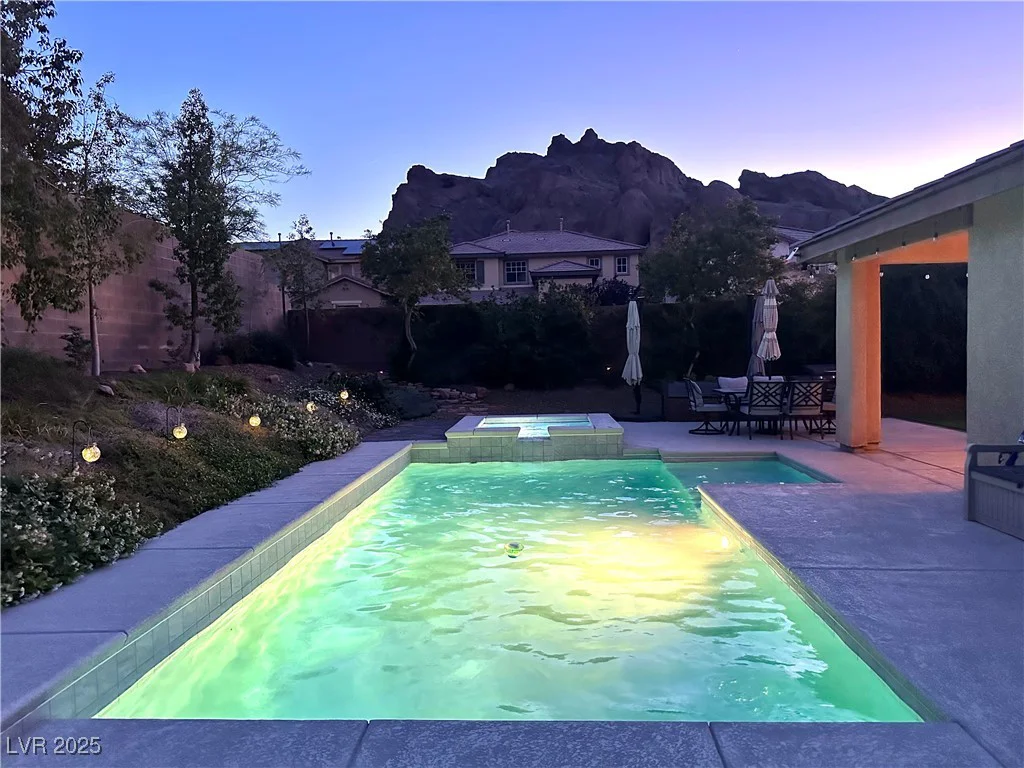 145 Austin Rose, Henderson, NV 89002