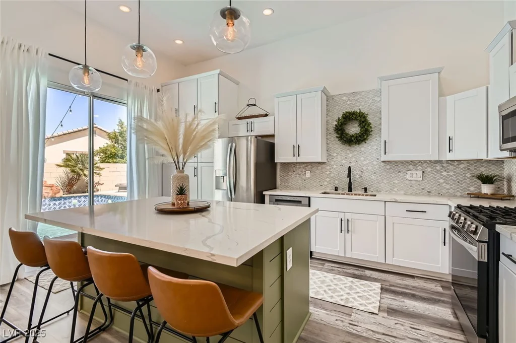 2470 Lower Meadows, Henderson, NV 89052
