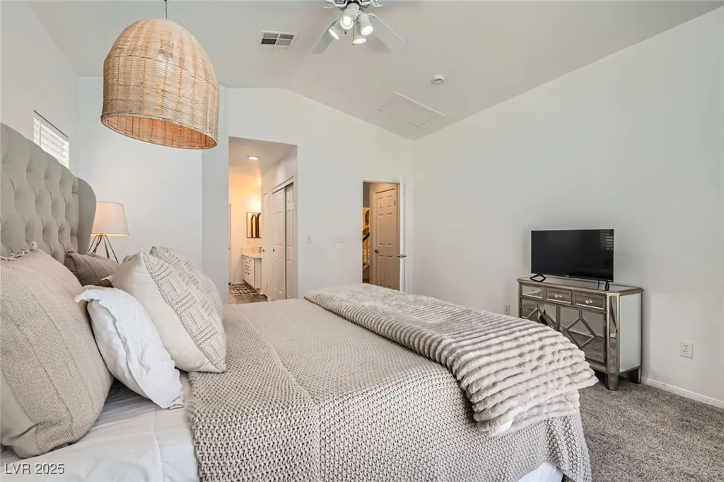 2470 Lower Meadows, Henderson, NV 89052