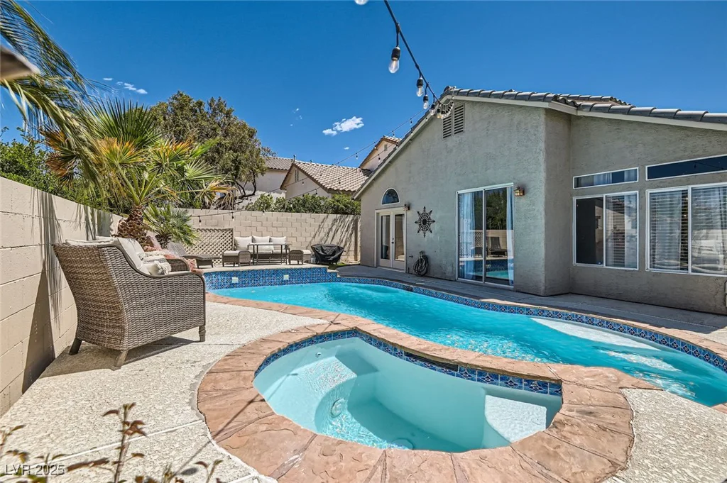 2470 Lower Meadows, Henderson, NV 89052