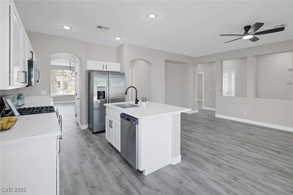 5213 Giallo Vista, North Las Vegas, NV 89031