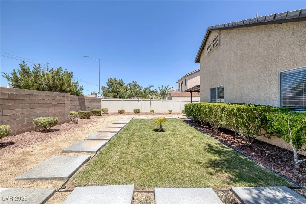 5213 Giallo Vista, North Las Vegas, NV 89031