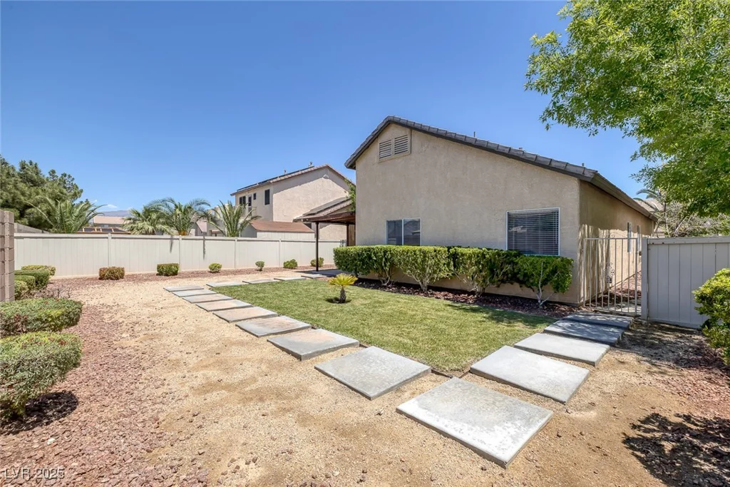 5213 Giallo Vista, North Las Vegas, NV 89031
