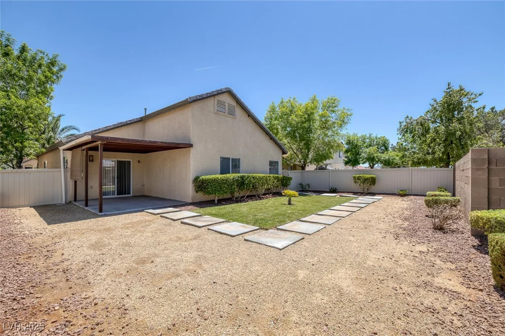 5213 Giallo Vista, North Las Vegas, NV 89031