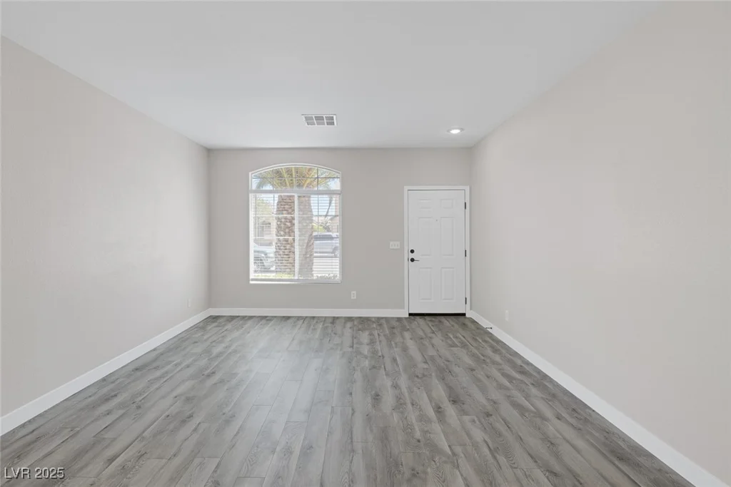 5213 Giallo Vista, North Las Vegas, NV 89031