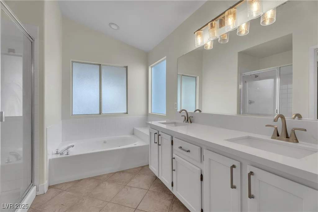 3713 Nairobi, North Las Vegas, NV 89032
