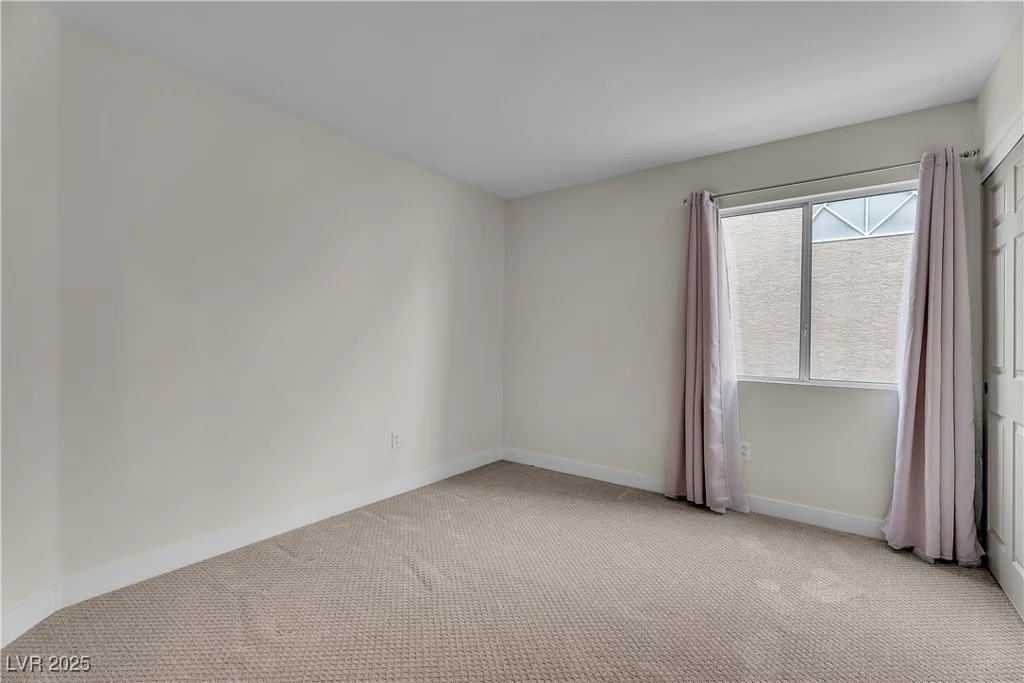 3713 Nairobi, North Las Vegas, NV 89032