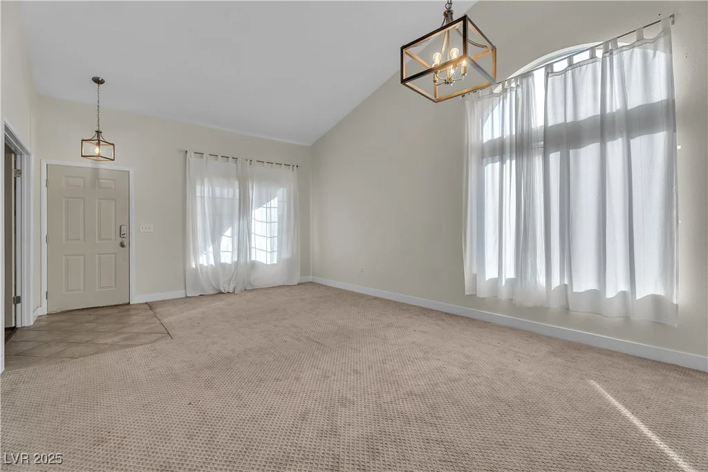 3713 Nairobi, North Las Vegas, NV 89032