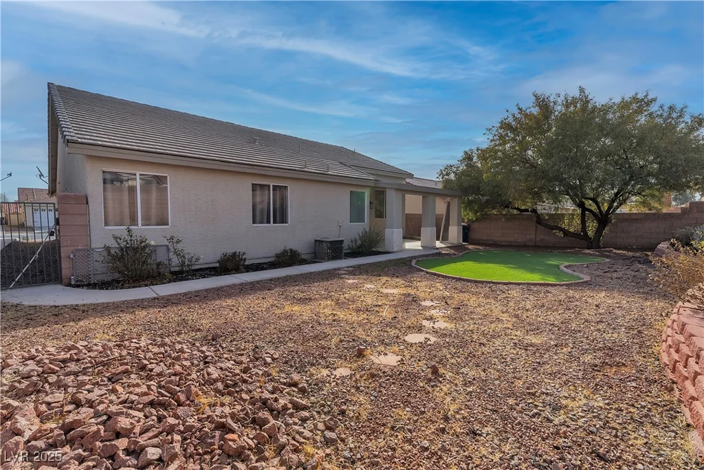 3713 Nairobi, North Las Vegas, NV 89032