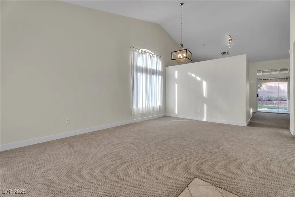3713 Nairobi, North Las Vegas, NV 89032