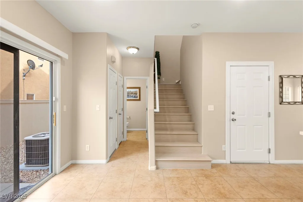 11135 Abbeyfield Rose, Henderson, NV 89052