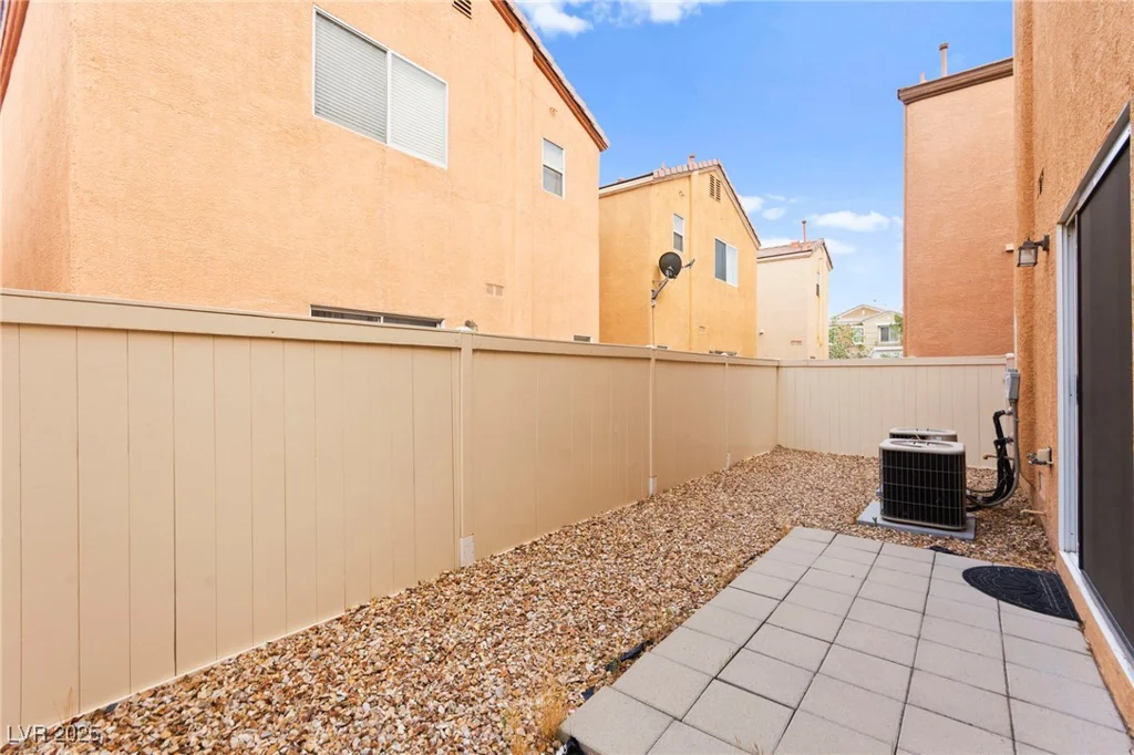 11135 Abbeyfield Rose, Henderson, NV 89052