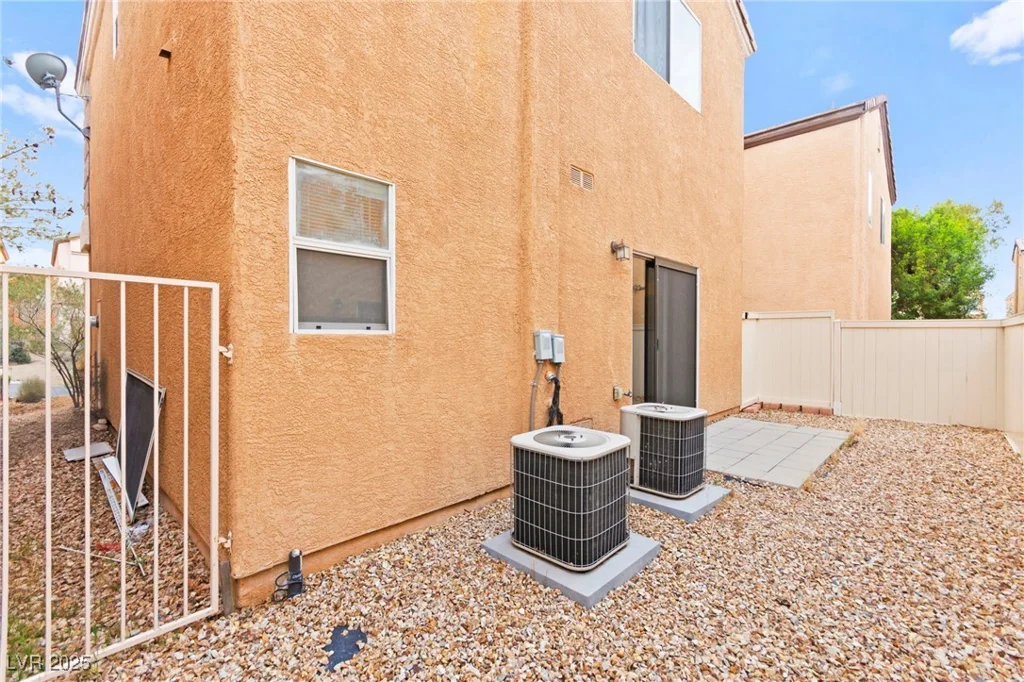 11135 Abbeyfield Rose, Henderson, NV 89052