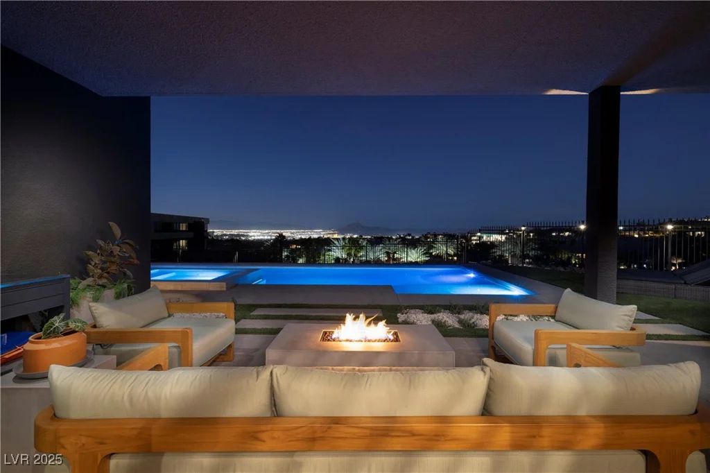 609 Sleeping Dragon, Henderson, NV 89012