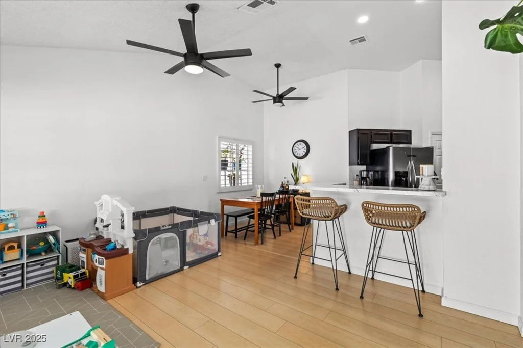 2513 Aberdeen, Henderson, NV 89014
