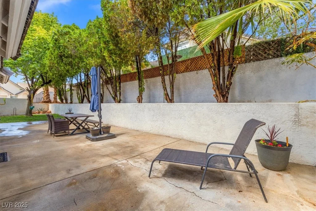 2513 Aberdeen, Henderson, NV 89014