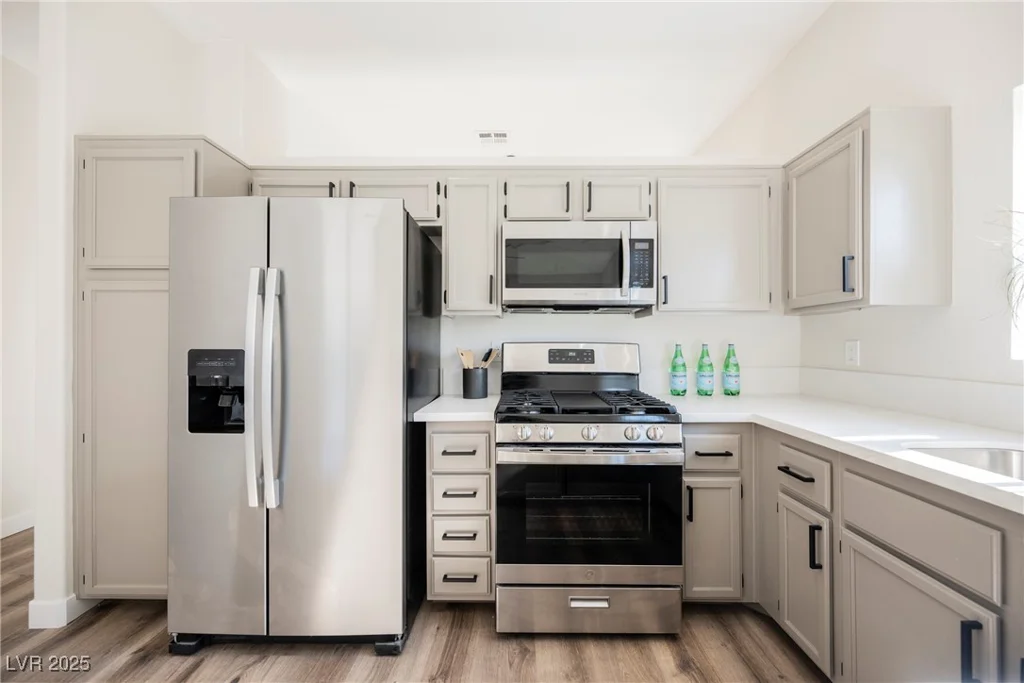 4336 Fenton, North Las Vegas, NV 89032