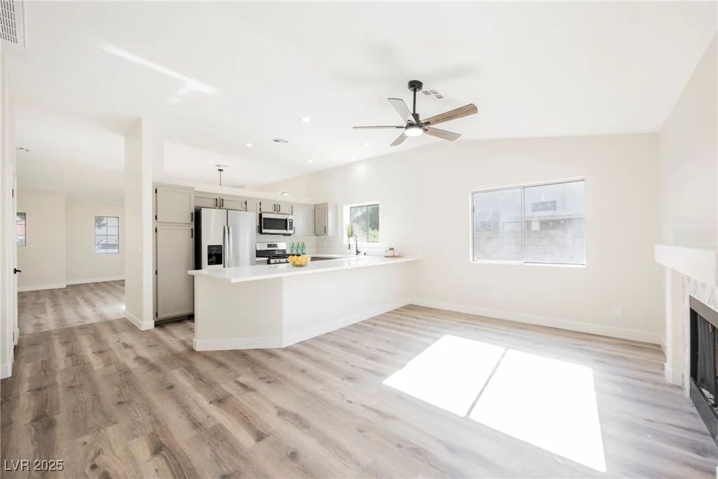 4336 Fenton, North Las Vegas, NV 89032