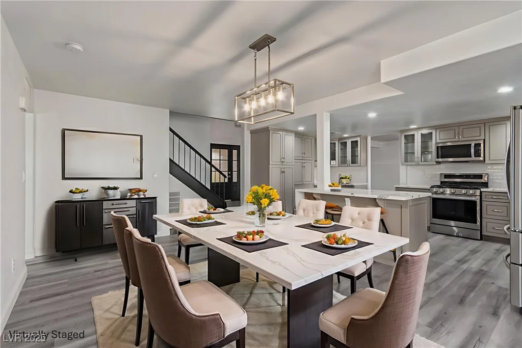 326 Fuente, Henderson, NV 89014