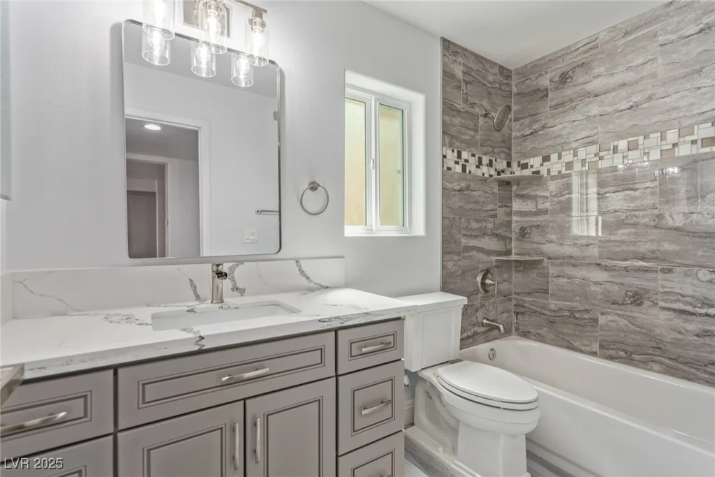 326 Fuente, Henderson, NV 89014