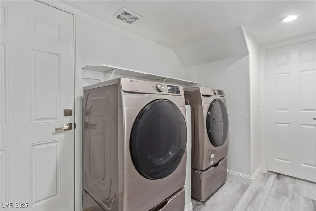 326 Fuente, Henderson, NV 89014