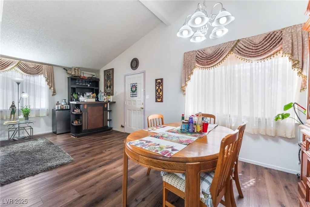 2261 Tall Pine, Las Vegas, NV 89108