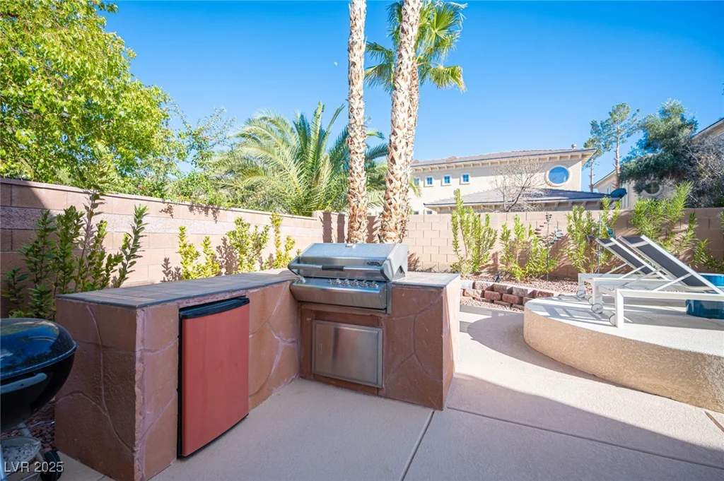 204 Ring Dove, Las Vegas, NV 89144