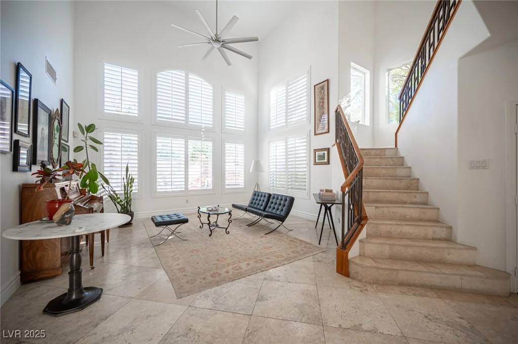 204 Ring Dove, Las Vegas, NV 89144