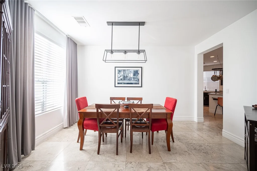 204 Ring Dove, Las Vegas, NV 89144