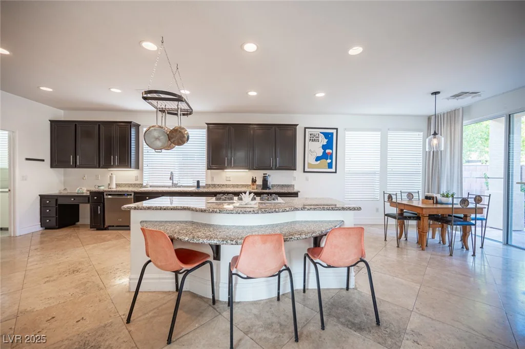 204 Ring Dove, Las Vegas, NV 89144