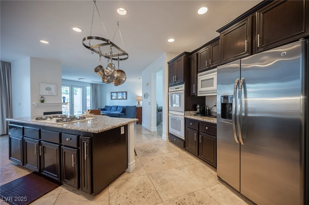 204 Ring Dove, Las Vegas, NV 89144