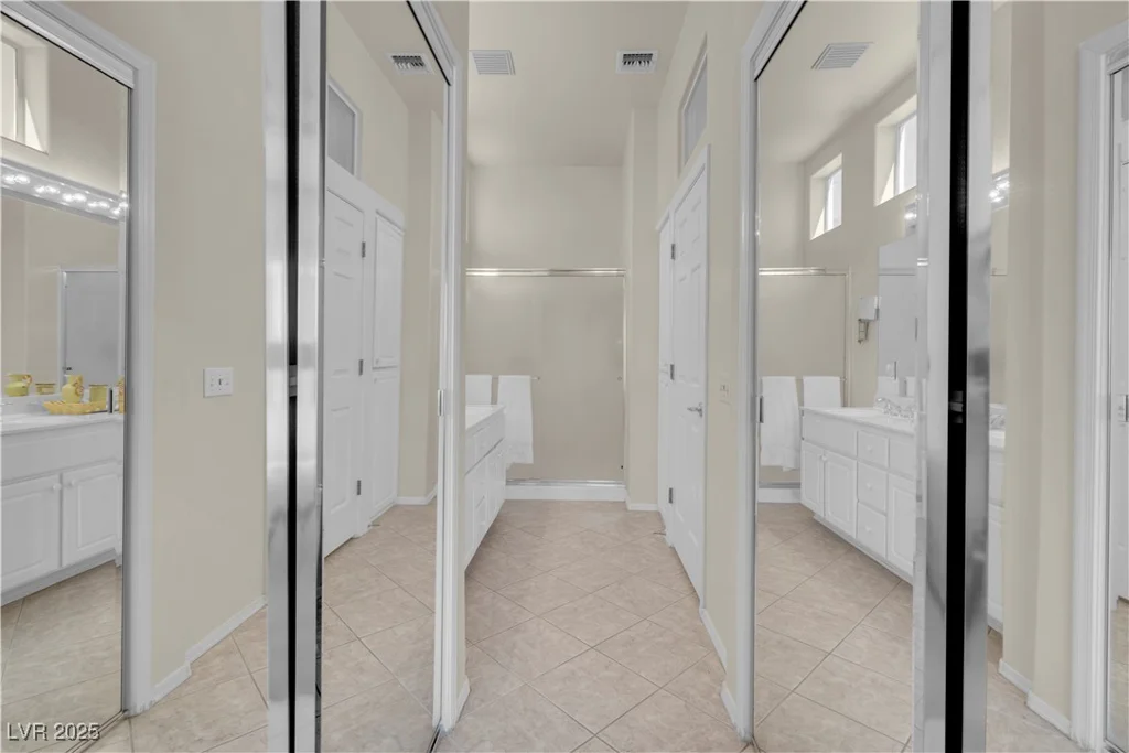 11032 Mission Lakes, Las Vegas, NV 89134
