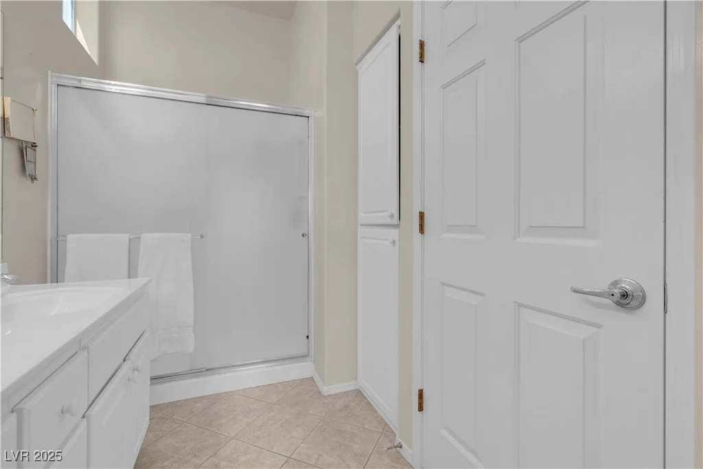 11032 Mission Lakes, Las Vegas, NV 89134
