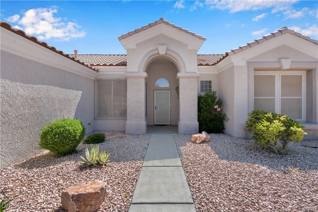 11032 Mission Lakes, Las Vegas, NV 89134