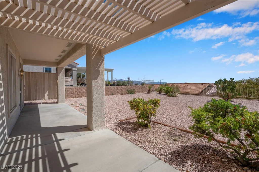 11032 Mission Lakes, Las Vegas, NV 89134