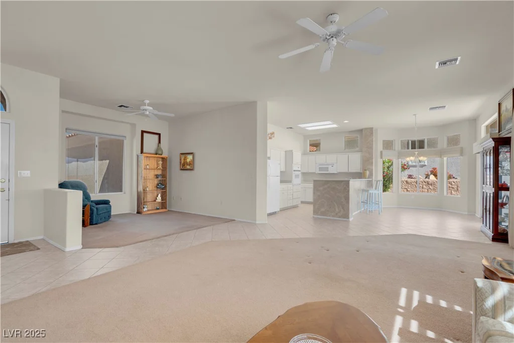11032 Mission Lakes, Las Vegas, NV 89134