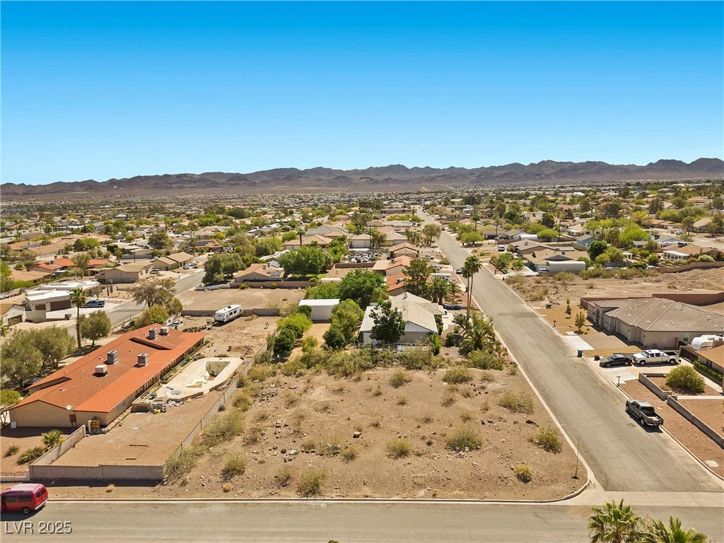 200 E. Kimberly, Henderson, NV 89015