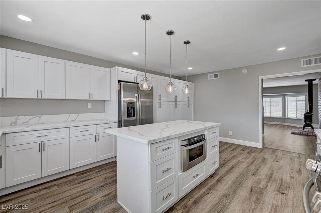4387 Sun Vista, Las Vegas, NV 89104