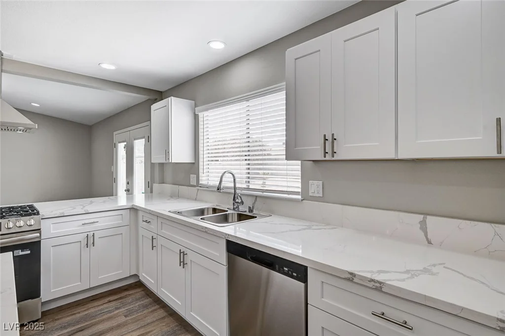 4387 Sun Vista, Las Vegas, NV 89104