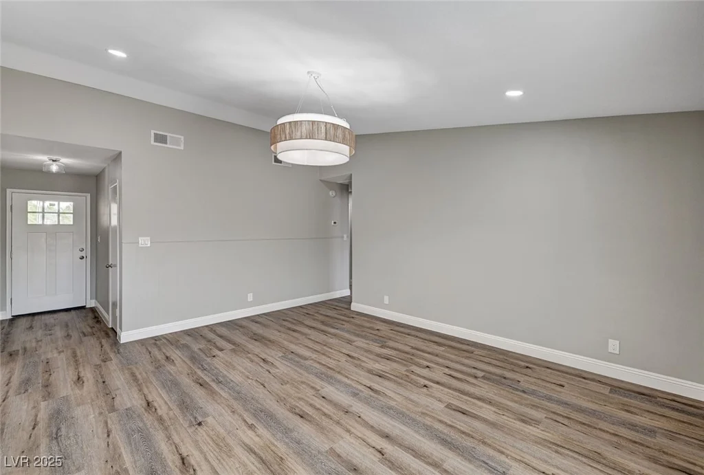 4387 Sun Vista, Las Vegas, NV 89104