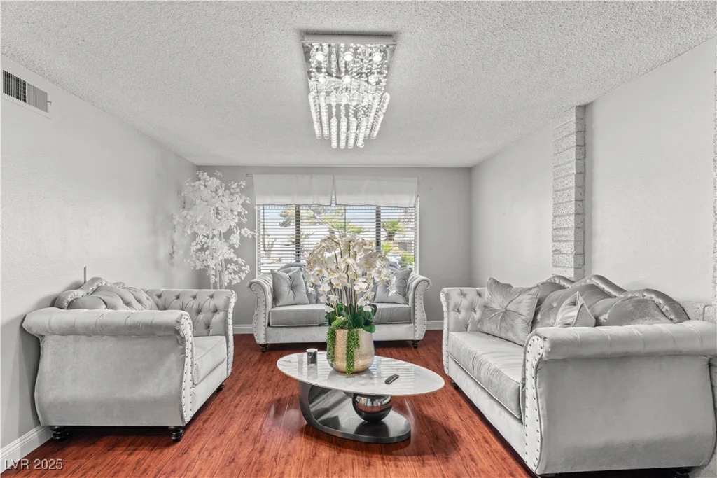 4115 Ridgewood, Las Vegas, NV 89120