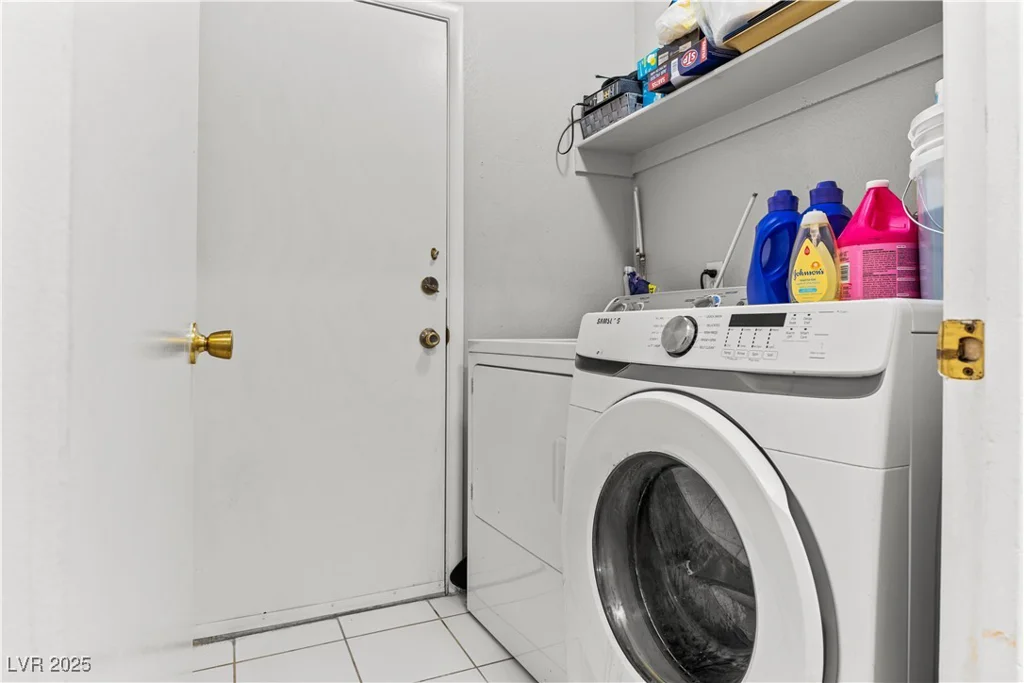 4115 Ridgewood, Las Vegas, NV 89120