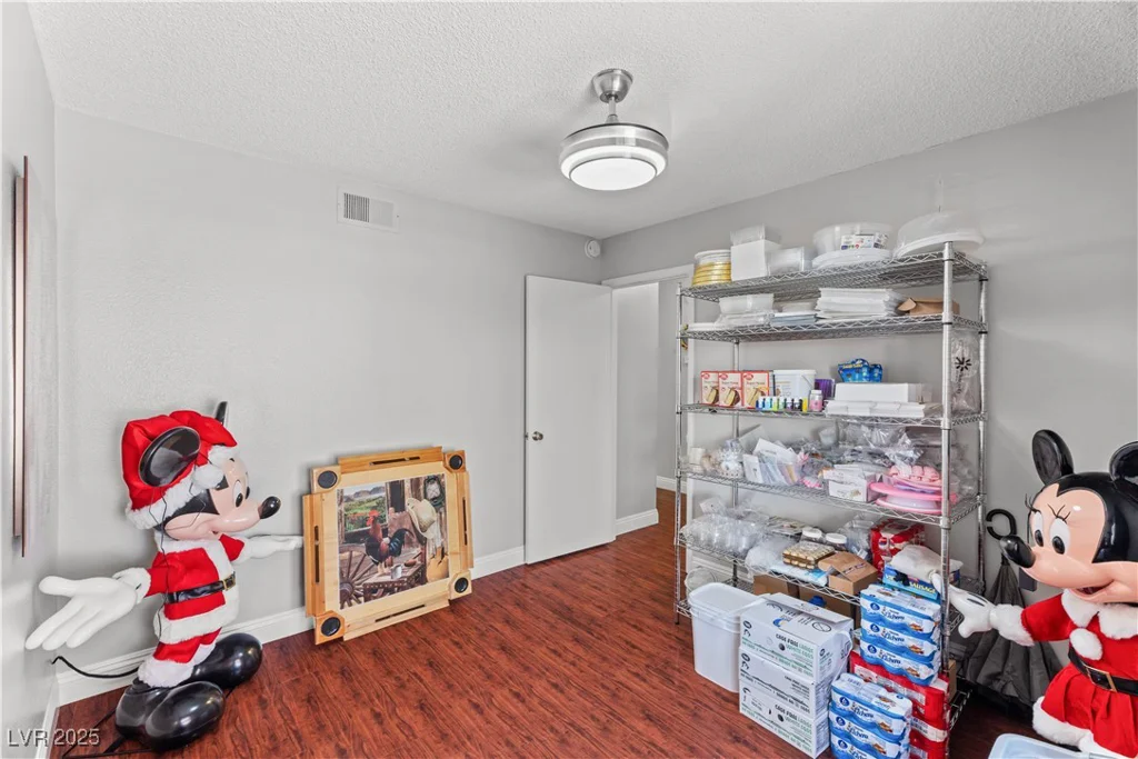 4115 Ridgewood, Las Vegas, NV 89120